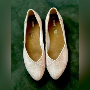 Light Pink Tom’s Ballet Flat 7.5